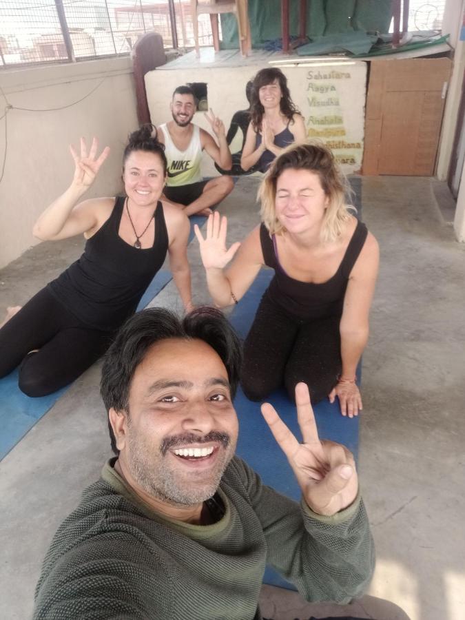 Somit Paying Guest House Varanasi Esterno foto